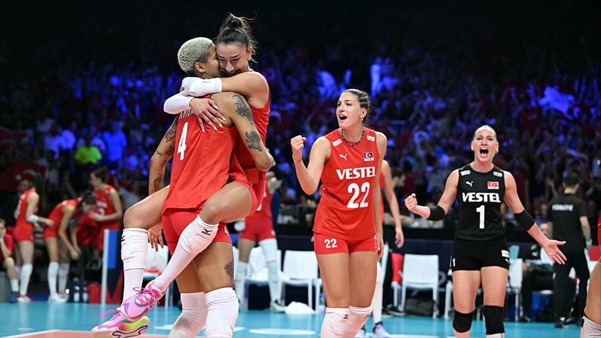 CEV EUROVOLLEY 2021 Р»РѕРіРѕС‚РёРї