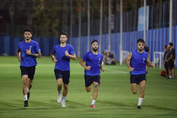 Adana Demirspor’da Fenerbahçe maçı hazırlıkları başladı