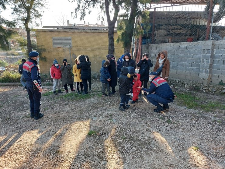 İzmir Seferihisar'da Düzensiz Göçmen