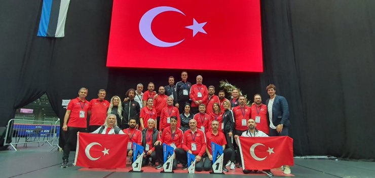 Milliler, Avrupa Taekwondo Şampiyonası’nı 23 madalyayla tamamladı