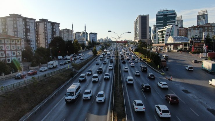 İstanbul’da Trafik  Yoğunluk Yüzde 65‘i Gördü