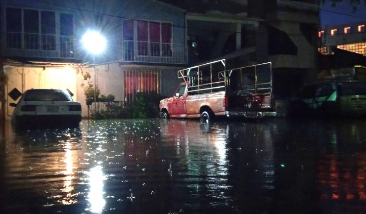 Meksika’daki selde 2 kişi öldü